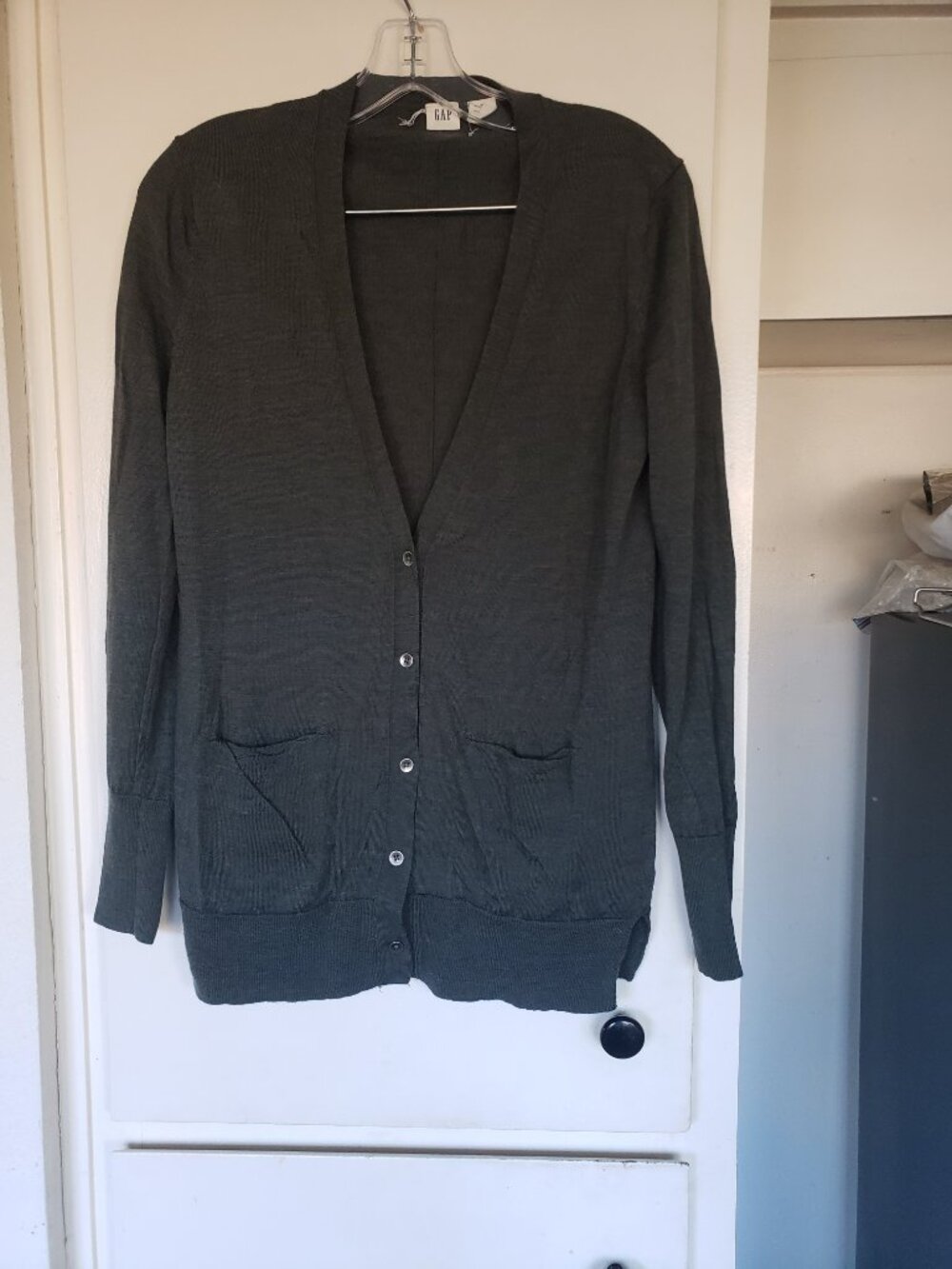 Gap Green Long Sweater (Button up) Size Medium